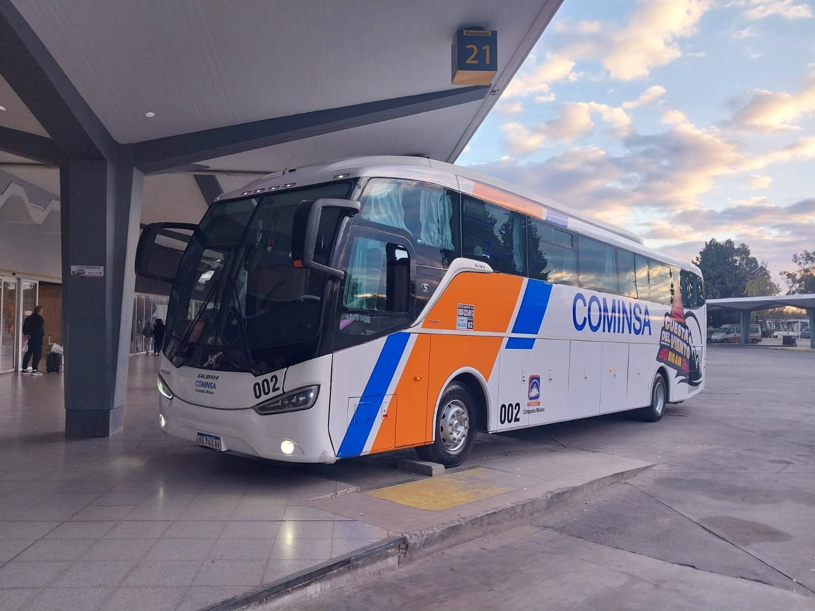 Cominsa - Bus Ejecutivo Terminal de omnibus